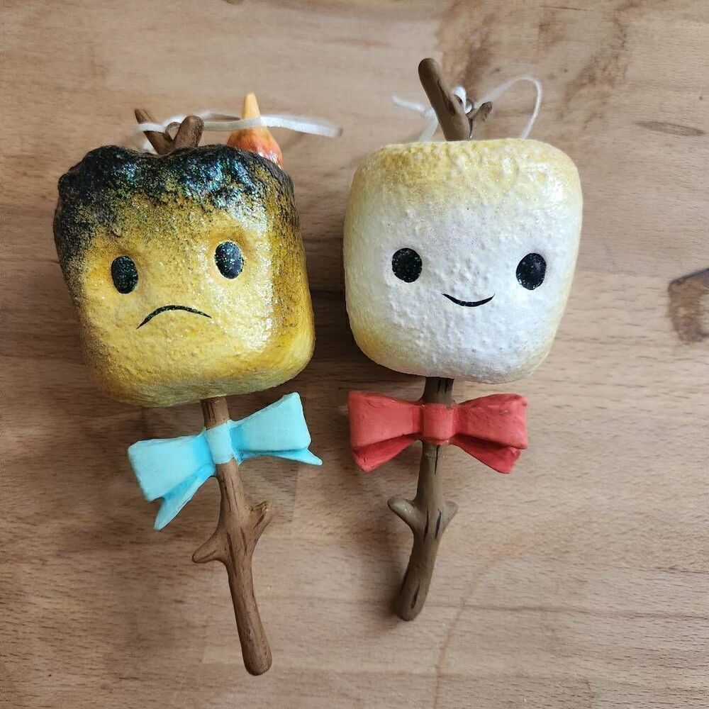Marshmallow couple ornaments